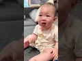 Download Lagu Baby cries after apple taken away 😱🤣❤️👶🏻👧🏻🍎