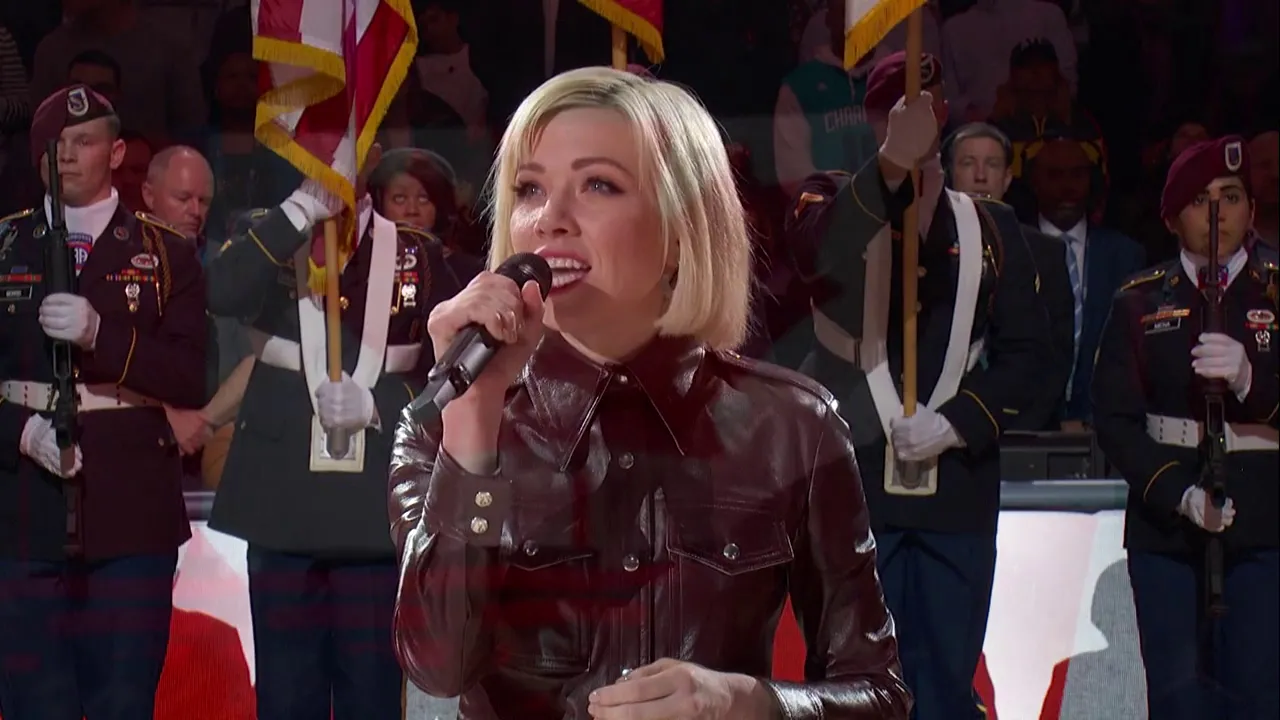 Carly Rae Jepsen Sings The Canadian National Anthem | 2019 NBA All-Star