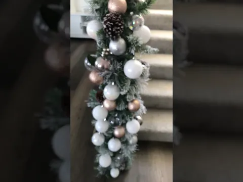 Staircase garland 🙌🏼