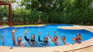 نزلنا حمام السباحة الجديد انصدمنا من عمق المسبح وفاء بتغرق 