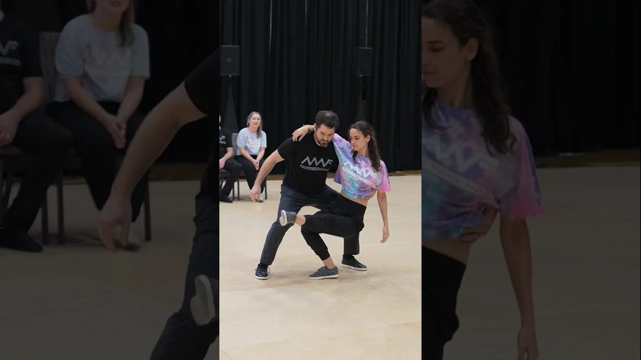 Well that's one way to dance "in the round" 🤪😂 #improv #westcoastswing