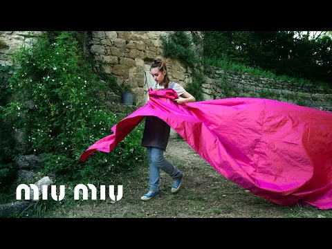 Miu Miu Women's Tales #10 - Les 3 Boutons - Trailer