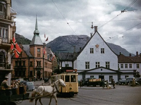BERGEN - I ALL BESKJEDENHET Offisiell trailer