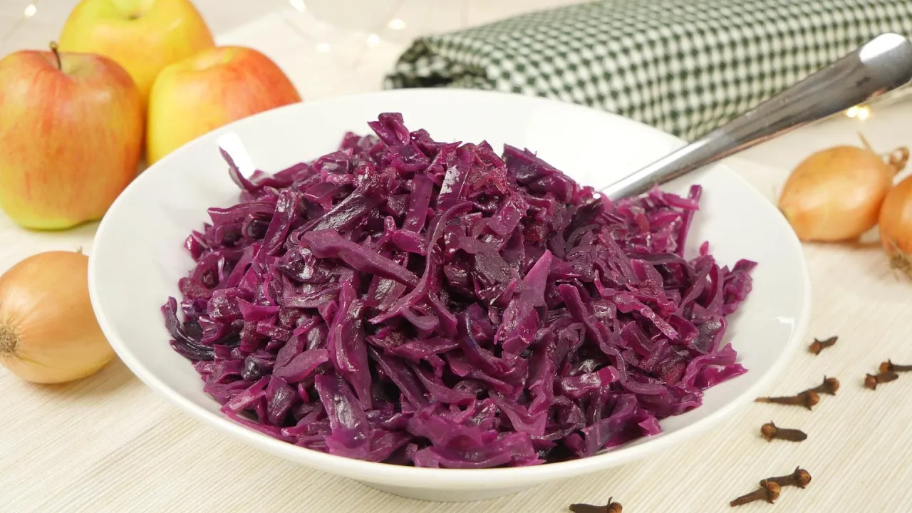 Blaukraut aus dem Backofen (Rotkraut) - Rezept und Varianten, mit Würzpasten verfeinert. 
