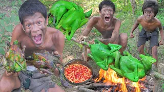 Green Chicken Cooking Eating delicious ASMR