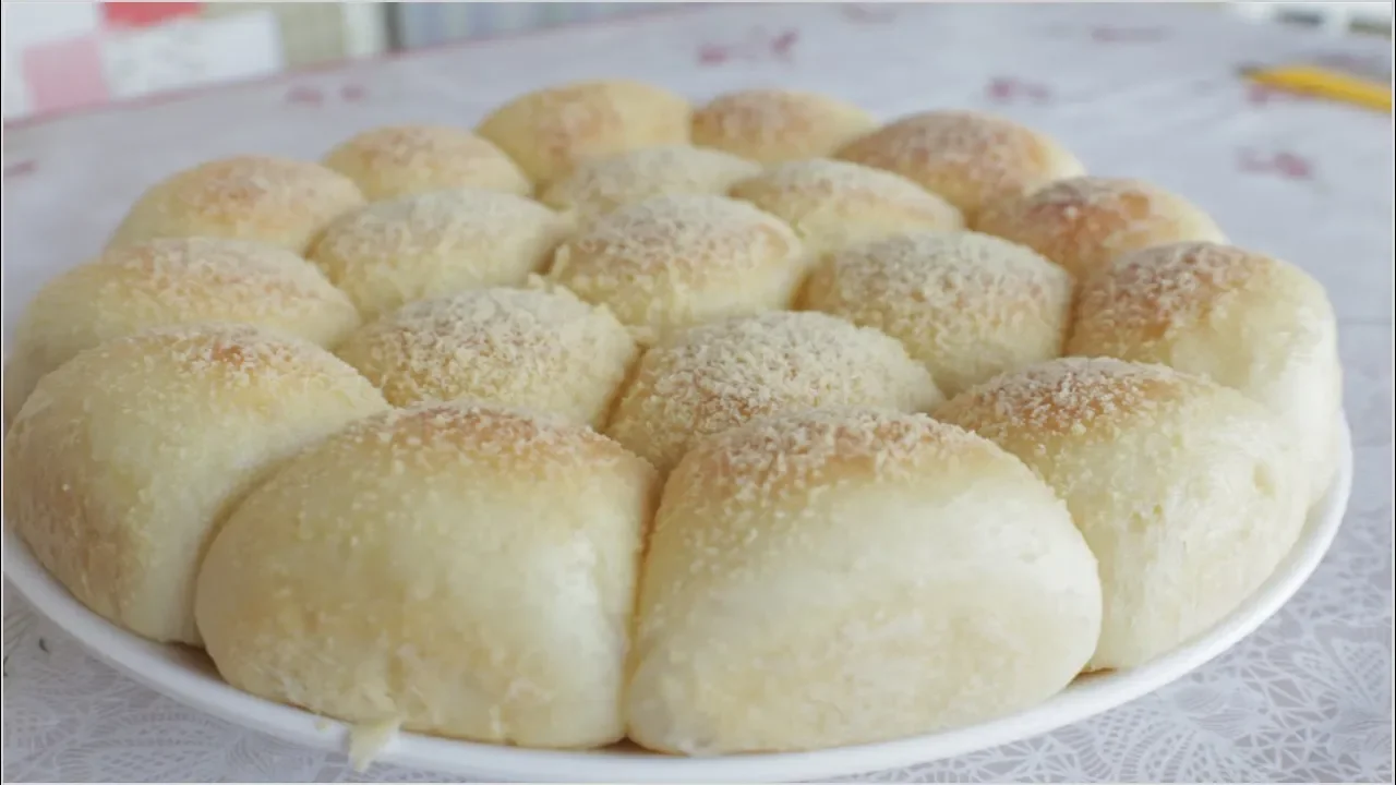 Que tal aprender a fazer um PÃO DE QUEIJO DE LIQUIDIFICADOR, CROCANTE e DELICIOSO um lanche fácil e . 