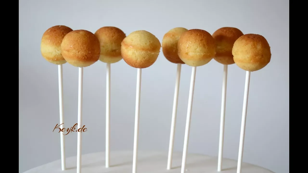 Cakepops ohne backen / ganz einfach / Kuchen am Stiel. 