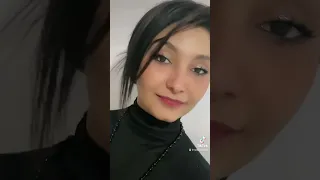 حالفه بحلوفي حتى نعدبه بعينك تشوفي 