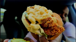 Dave's Hot Chicken Mac Loaded Sliders Review!