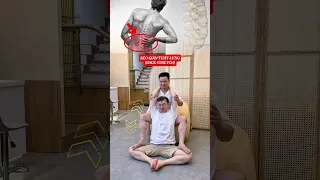 Bài tập kéo giãn nhẹ nhàng này giúp cơ thể thả lỏng và duy trì sự linh hoạt.#vungocson #drson #short