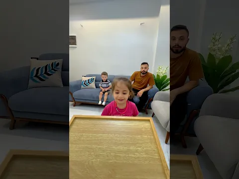 شو داخل الصندوق مع ماشا !