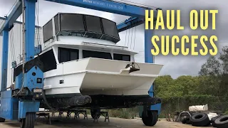 Ep 369 | Attention Needed to FIX Window Leak: Nutshell’s BOATYARD Haul Out