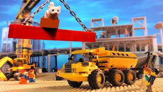 Lego Construction Site - Cat Rescue