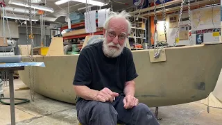 25 August 2022  Warm wool socks and trying to fix a problem on the mold for the mast holder.