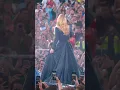 Download Lagu Adele Performs 'Hello' In Munich