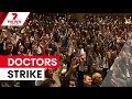 Melbourne doctors to strike for first time in 20 years 7NEWS