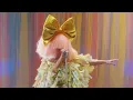 Download Lagu Sia - 1+1 ft. Yandel, Sofía Reyes \u0026 Banx \u0026 Ranx [Video Lyrics]