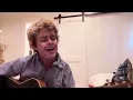 Download Lagu GREEN DAY: 'Suzie Chapstick' [Acoustic Studio Version]