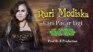 Download Ruri Modiska - Cari Pacar Lagi (Official Video Clip) MP3