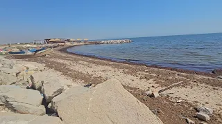 لماذا شواطئ تونس العاصمة خالية في الصيف ماهي أسباب غياب المصطافين 2025 