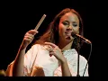 Paulo Flores & Mayra Andrade- Samba Em Preludio