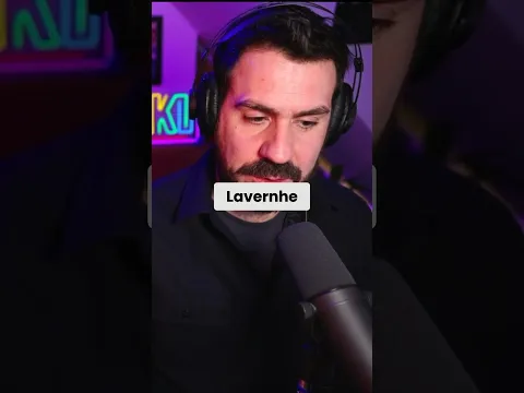 Le message de Benjamin Lavernhe à Simon Astier, qui ont tous les deux joué « Le Discours »