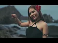 Isaveli Laina - No Te Creas Tan Importante | Video Oficial