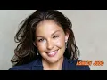 Ashley Judd Bikini Lingerie Bra Panties Sheer Lace Robe Nightwear