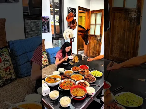 🐴 A Hungry Horse Shows Up During Dinner! 🥺❤️