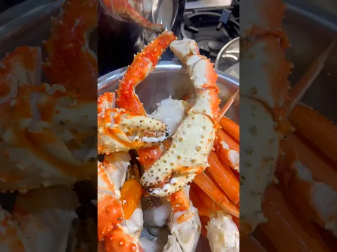 King Crab 🦀 for ASMR Spicy Cheesy sauce King crab seafood boil mukbang Alfredo sauce