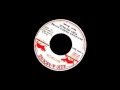 Barry Brown - Black Man Should Never Turn His Back With Dub