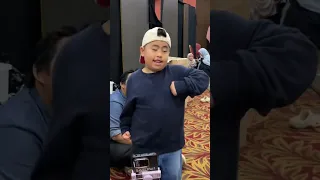 SI GEMOY JOGET LAGIII 😭🤣
