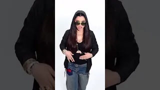 هيفاء وهبي يا نحلة لا تقرصيني  ولا عايزة عسل منك                 دندنها