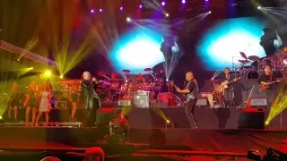 Тайсън кючек част 2 Слави Трифонов и Ку ку бенд Арена Армеец HD 