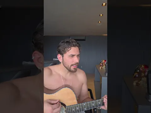 Como é Que Fala de Amor? - voz e violão