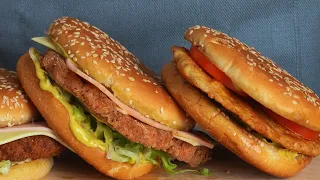 برجر الدجاج المقلي المقرمش والمشوي 