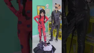 الأربعاء تحولت إلى LADYBUG Shorts 