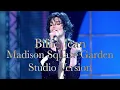 Download Lagu Michael Jackson — Billie Jean (2001 Live Studio Version)