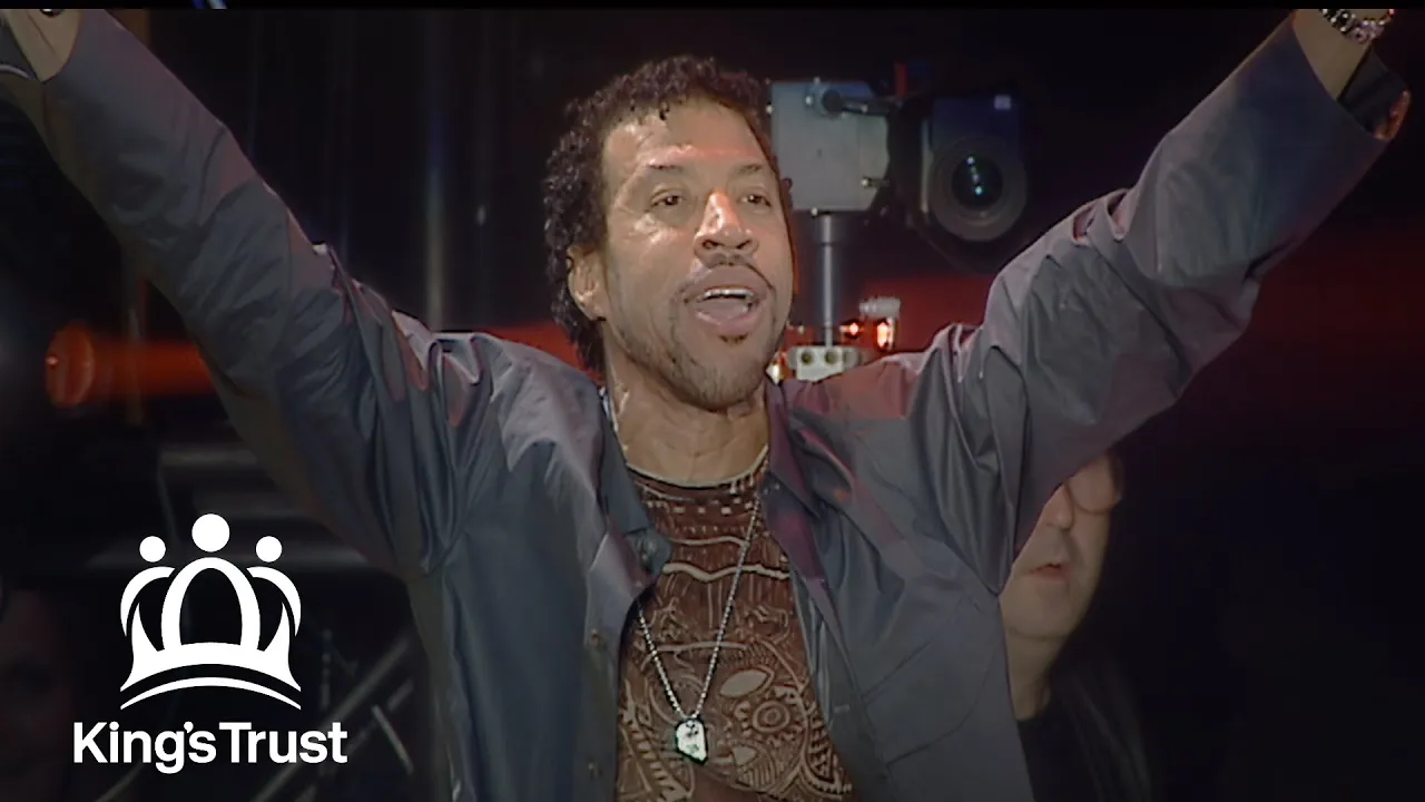 Lionel Richie / SAS Band - All Night Long (The Prince's Trust Party In The Park 2000)