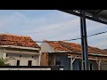 SUASANA DIPERUMAHAN DI PAGI HARI