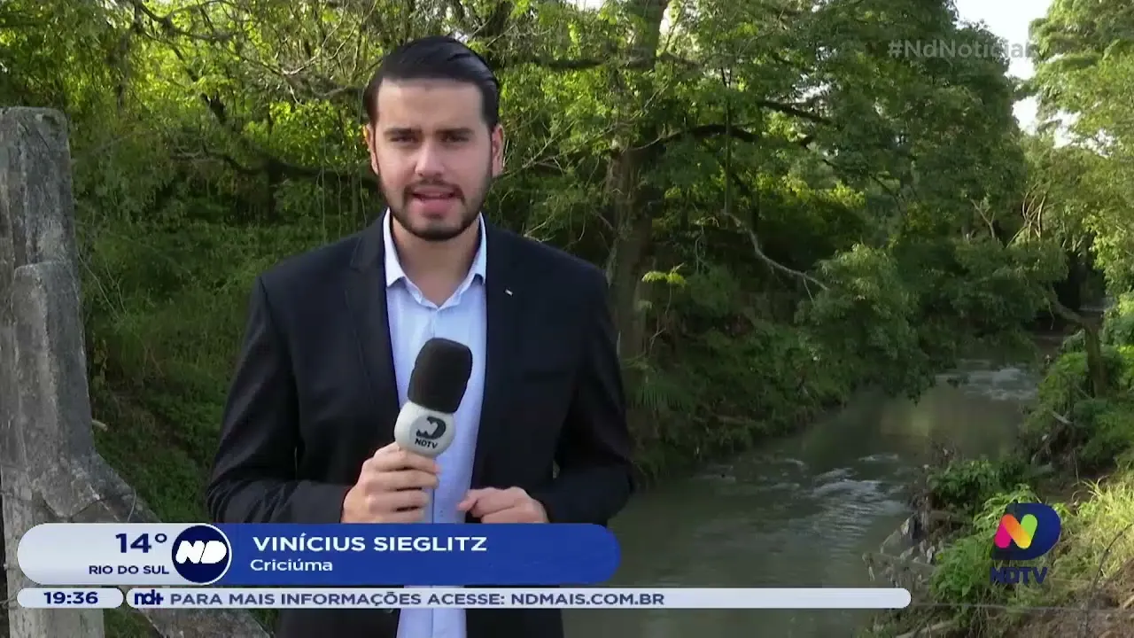 Ecobarreiras: projeto combate poluição no rio Criciúma