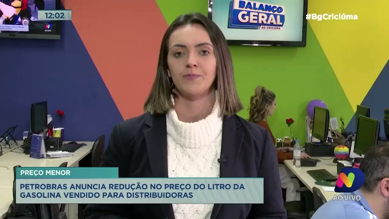 Petrobras anuncia redução no preço do litro da gasolina vendido para distribuidoras