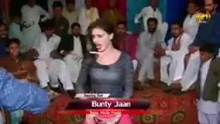 hot romantic video beautiful lip kissing couple 480p 3