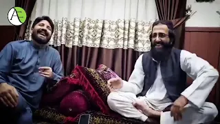 بسمل خپله پنځه  شپږ ځایه مئین دی   موږ ته وایي عاشقي د خدای عزاب دی    د ملا بسمل خوندور بیتونه دندنها
