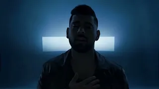                                                أدم   هذا أنا دندنها