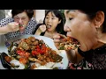 Download Lagu Ini mah makanan kelas atas bagi emak-emak Korea loh!!😂👍