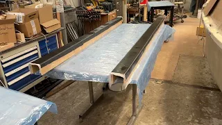 14 Jan 2024  Carbon fibre on the outside bottom