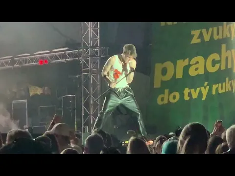 Download MP3 MIKOLAS - Boys Don't Cry Live Brno 11/5/2024