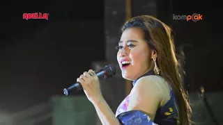 Download OM ADELLA  EGOIS  NIKEN YRA Live di SAMPANG MADURA MP3