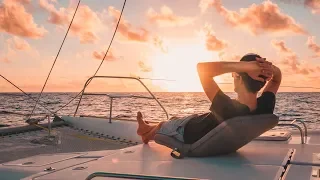 Super Chill Downwind Sailing & A Swollen Sailor || Sailing French Polynesia